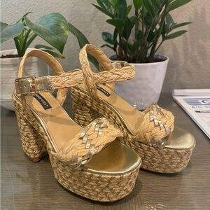 Nine West Gold Jolane Espadrille Platform Sandal 6 1/2